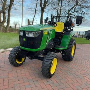 John Deere 2038R