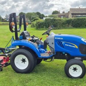 New Holland Boomer 25